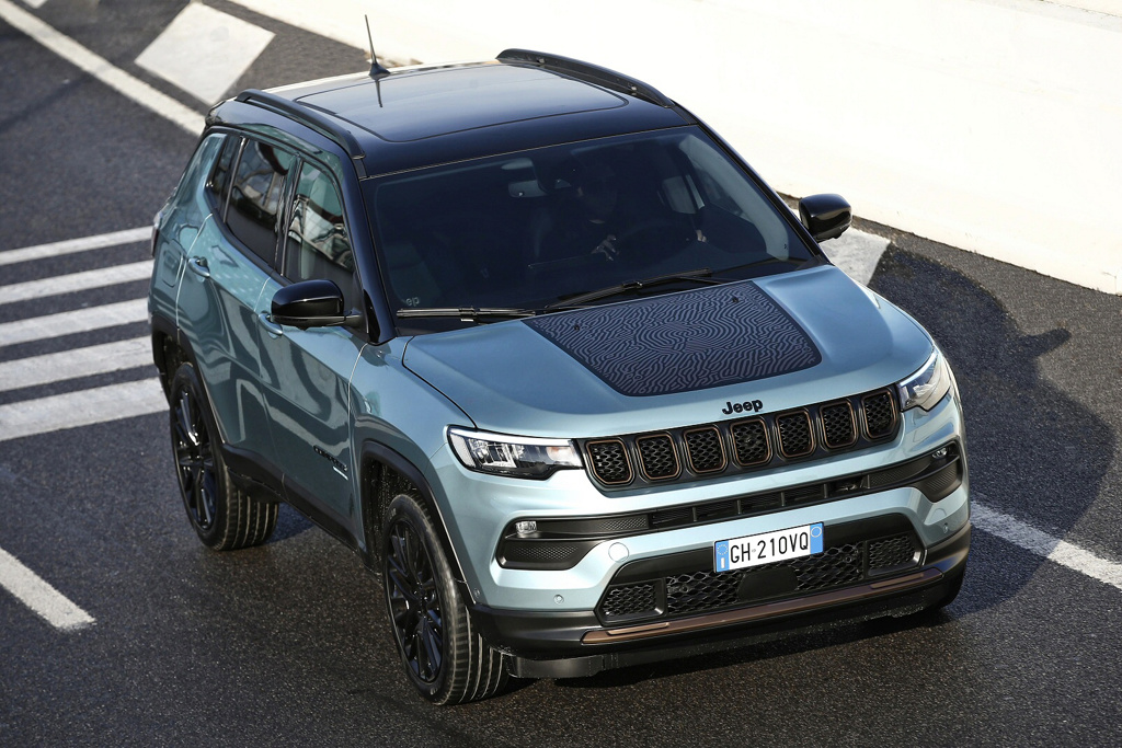 Jeep Compass SUV 1.5 T4 eTorque Hybrid Upland 5dr DCT Car Leasing
