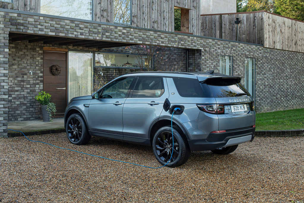 Land Rover Discovery Sport 1.5 P300e R-Dynamic SE 5dr Auto 5 Seat