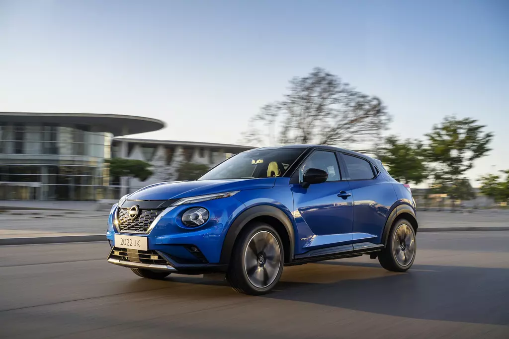 Nissan Juke 1.0 DiG-T 114 N-Connecta 5dr DCT