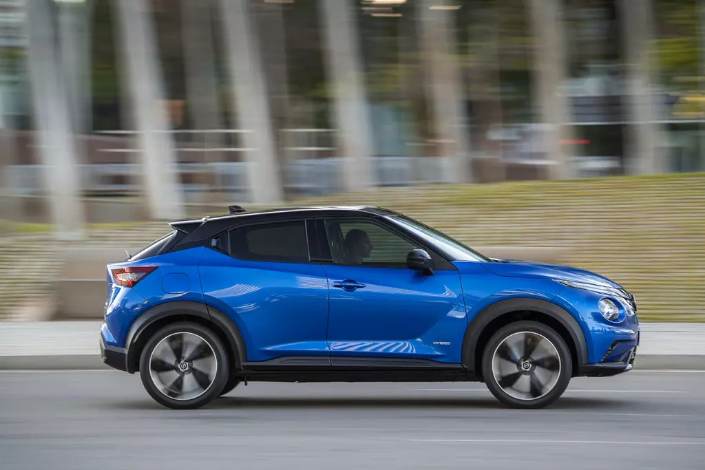 Nissan Juke 1.0 DiG-T 114 N-Connecta 5dr DCT