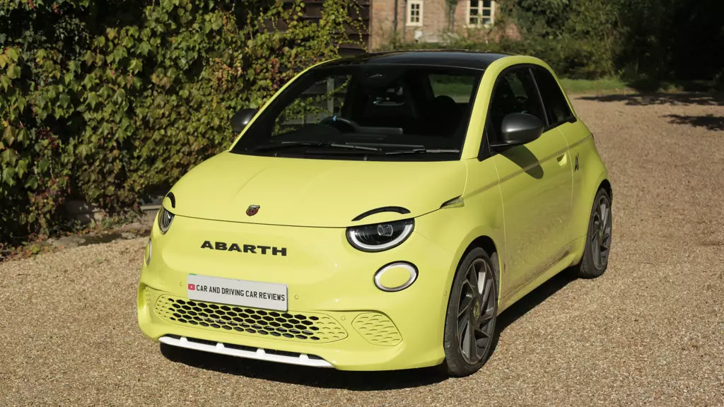 Abarth 500 114kW 42.2kWh 2dr Auto