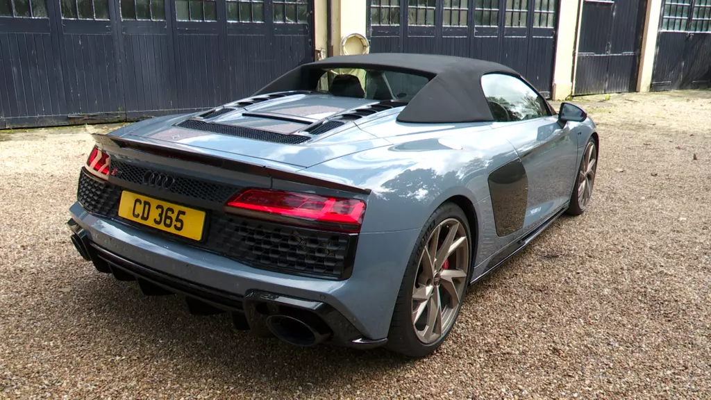 Audi R8 5.2 FSI 570 V10 Performance 2dr S Tronic RWD