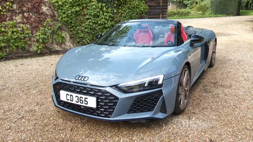 Audi R8 5.2 FSI 570 V10 Performance 2dr S Tronic RWD