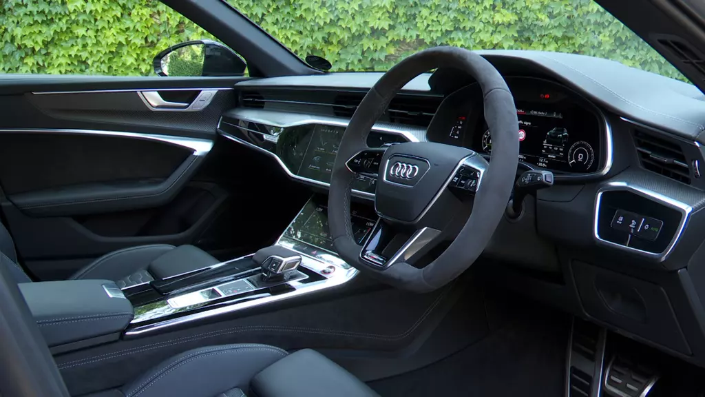 Audi RS6 RS 6 TFSI Qtro Perform Carbon Black 5dr Tiptronic