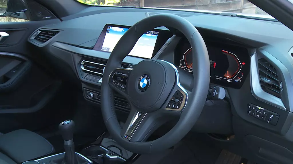 BMW 1 Series 116d SE 5dr Live Cockpit Professional