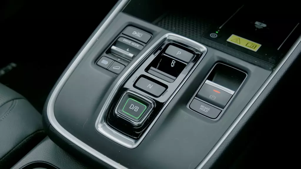 Honda CR-V 2.0 ePHEV Advance Tech 5dr eCVT