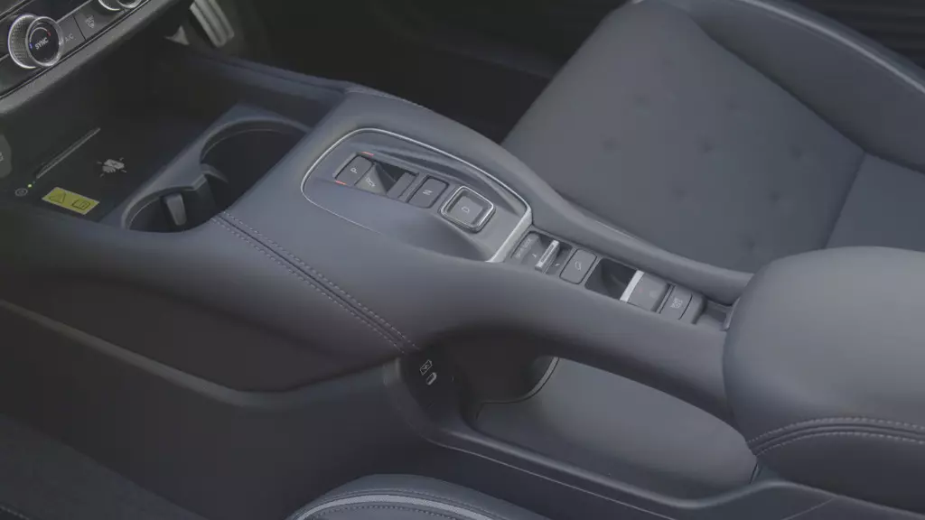 Honda ZR-V 2.0 eHEV Elegance 5dr CVT