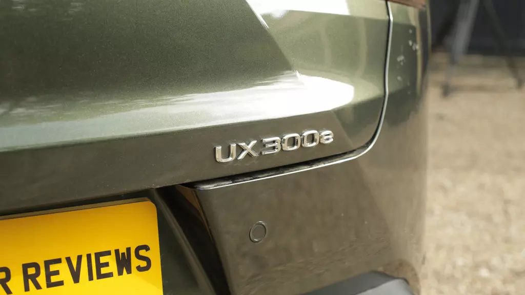 Lexus Ux 300e 150kW 72.8 kWh 5dr E-CVT Takumi Pack