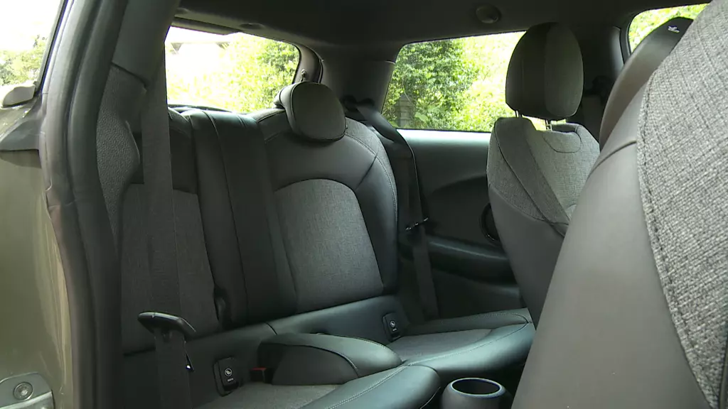 MINI Hatchback 2.0 Cooper S Exclusive Premium 3dr Auto