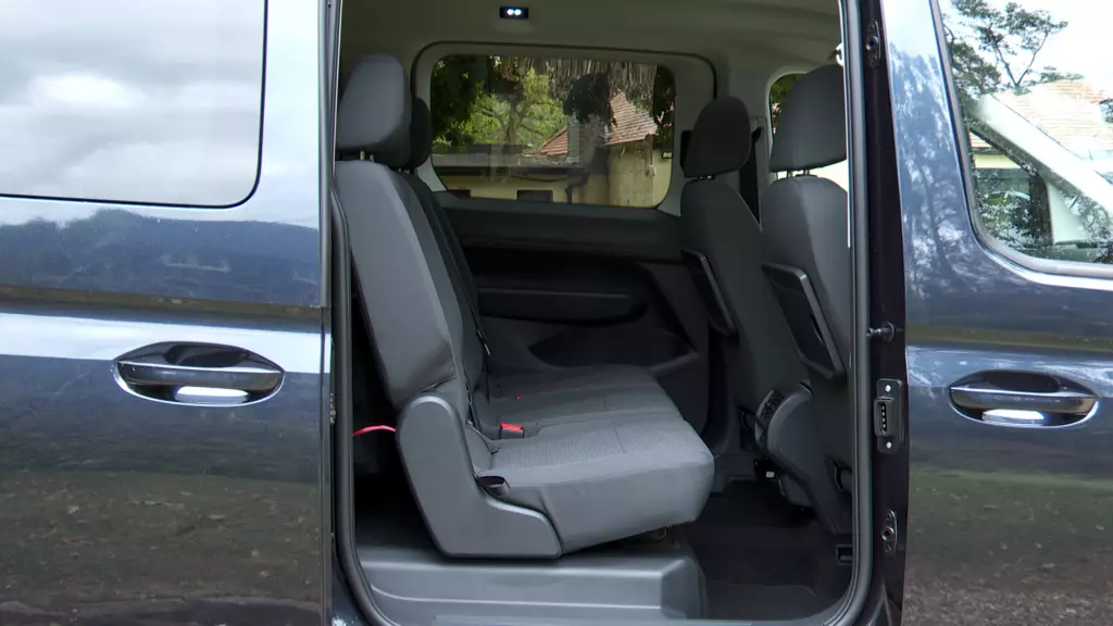 Volkswagen Caddy California 1.5 TSI 5dr