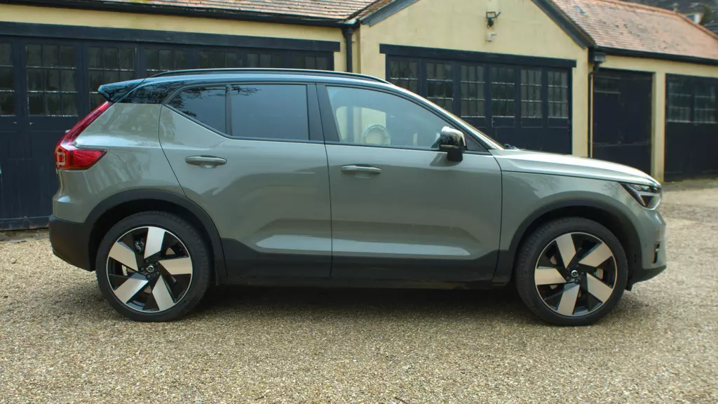 Volvo XC40 300kW Recharge Twin Core 82kWh 5dr AWD Auto