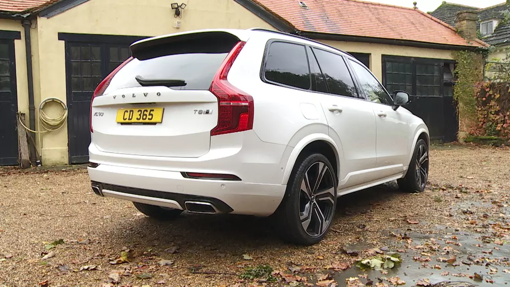 Volvo XC90 2.0 B5P 250 Core 5dr AWD Geartronic